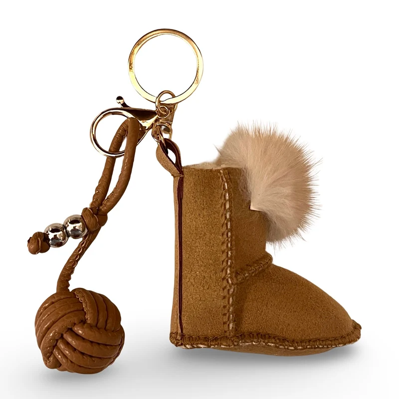 Taschen Anhänger Fell Stiefel Knoten