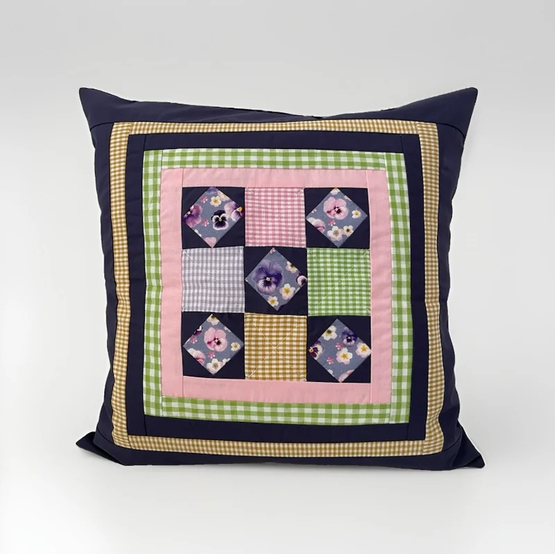 Patchwork Kissenhülle, Landhausstil Kissenbezug, blau/bunt 40x40cm