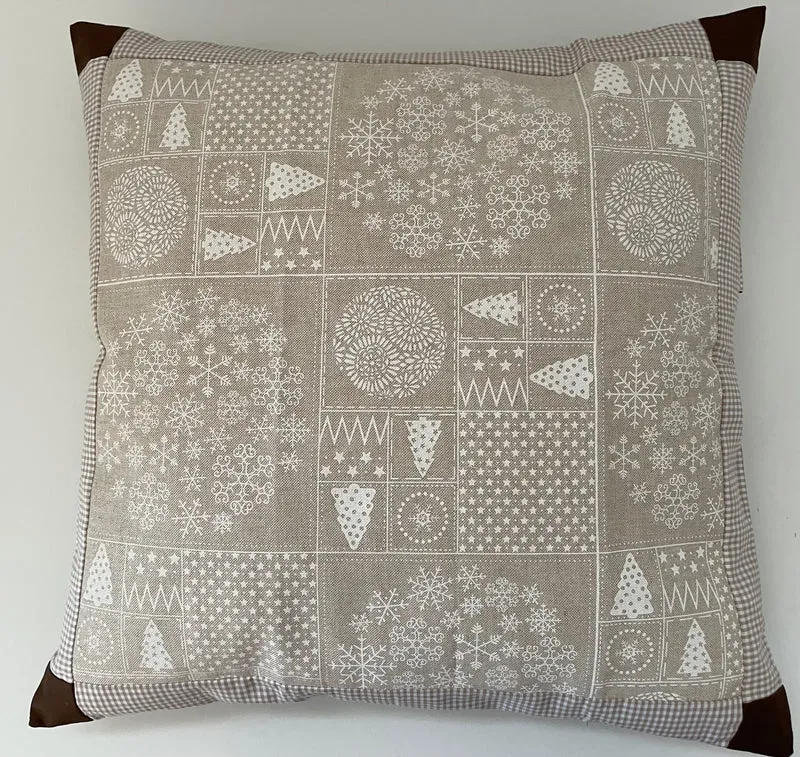 Weihnachtliche Kissenhülle * Kissenbezug, beige/braun