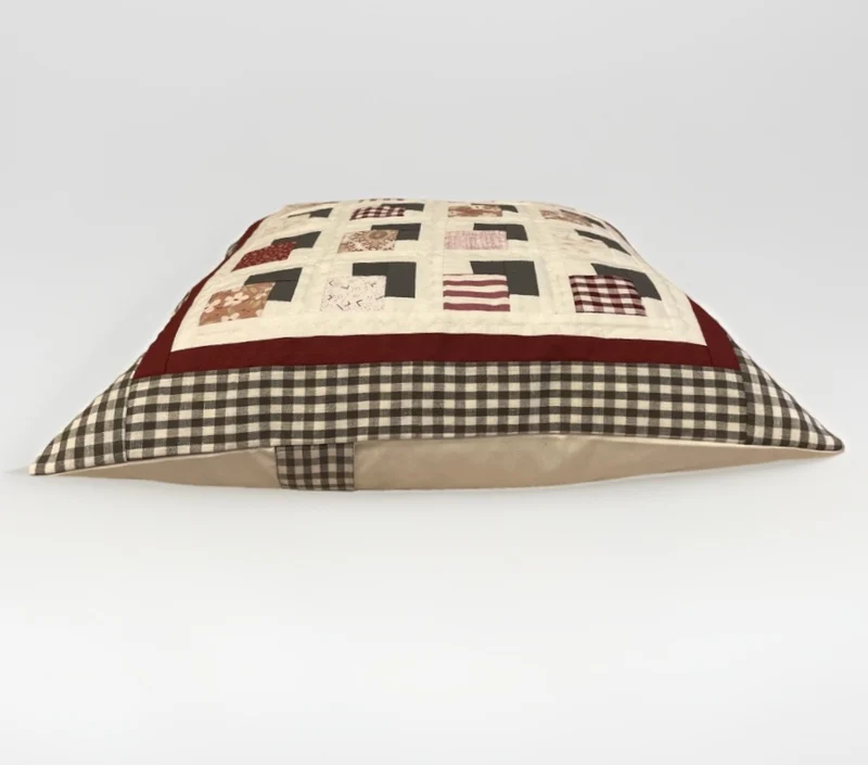 Patchwork Kissenhülle, Landhausstil Kissenbezug, grau/ rot/ weiß 40x40cm