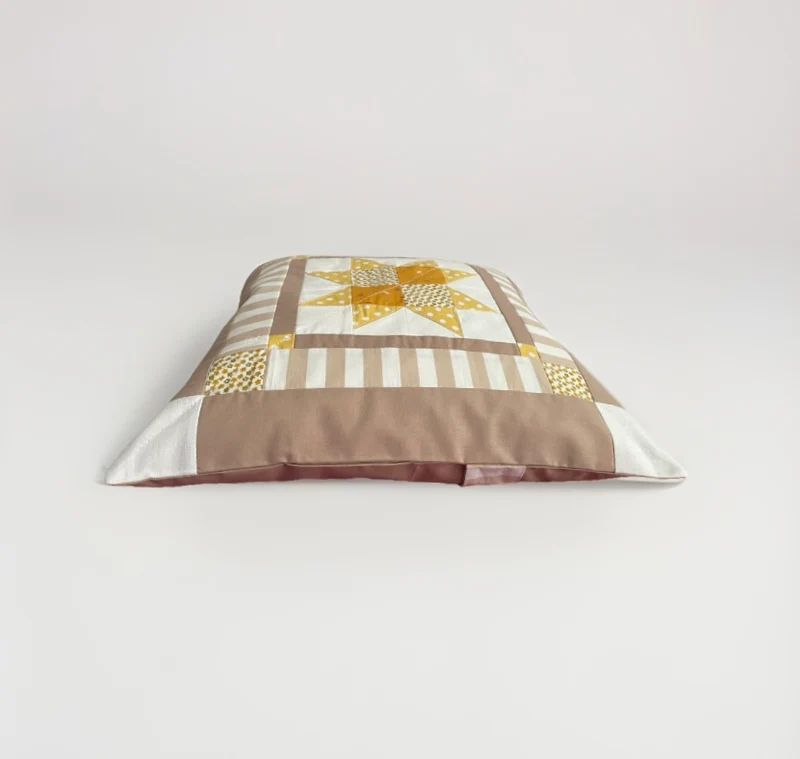Patchwork Kissenhülle, Landhausstil Kissenbezug, beige/weiß/gelb 40x40cm