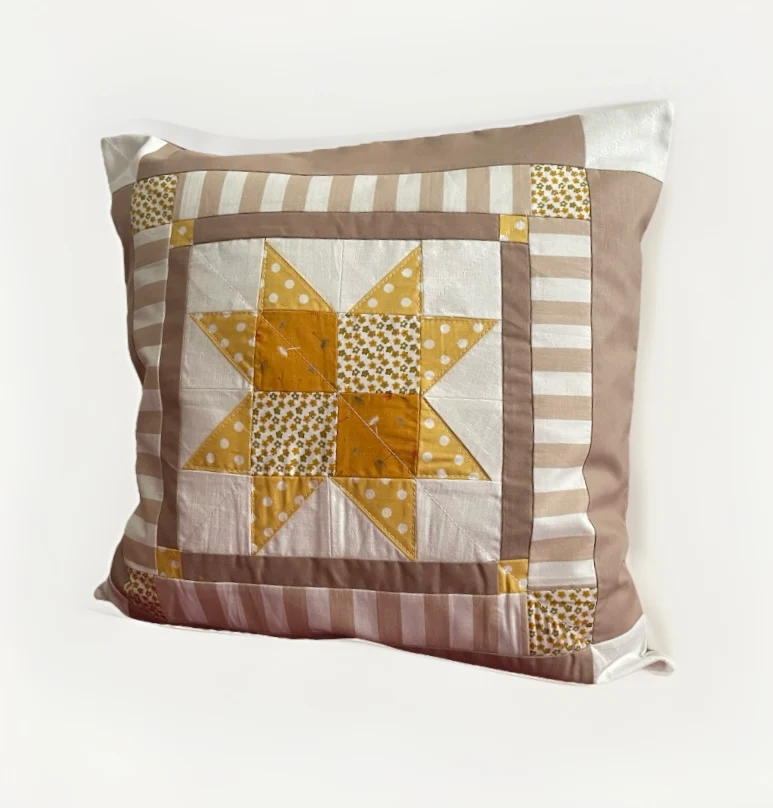 Patchwork Kissenhülle, Landhausstil Kissenbezug, beige/weiß/gelb 40x40cm