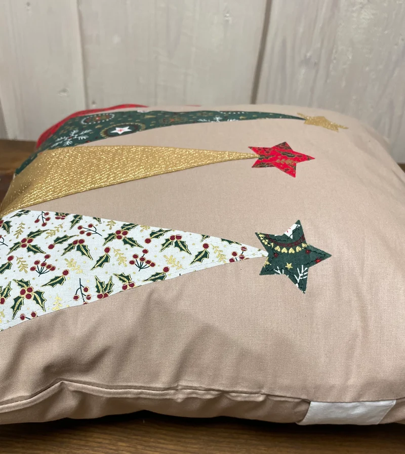 1x Weihnachtliche Landhausstil Kissenhülle * Kissenbezug * Dekokissen * beige weiß gestreift