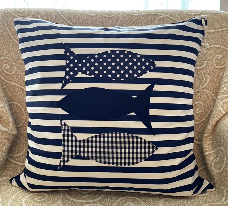 Maritime Kissenhülle, Landhausstil Kissenbezug * Fische *blau/weiß