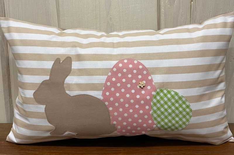 1 Landhausstill Kissenhülle & Kissen, Osterkissen,Ostern beige/weiß 30x50cm.