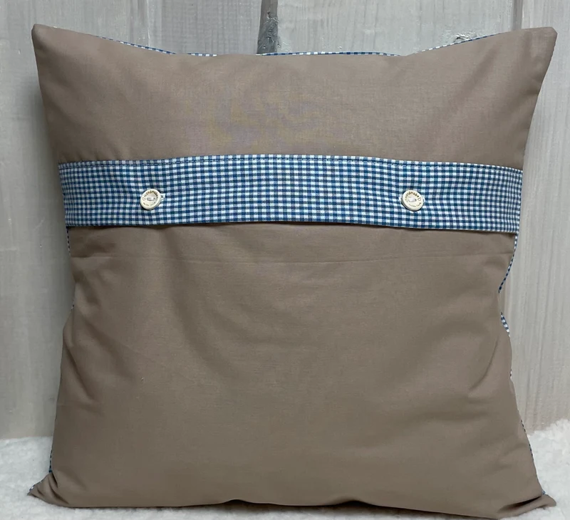 Patchwork Kissenhülle, Landhausstil Kissenbezug, blau / beige 40x40cm.