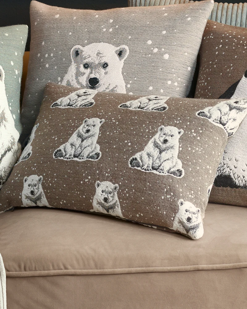 Eisbären Kissenbezug "Boreas 35x50" von Sander Table + Home