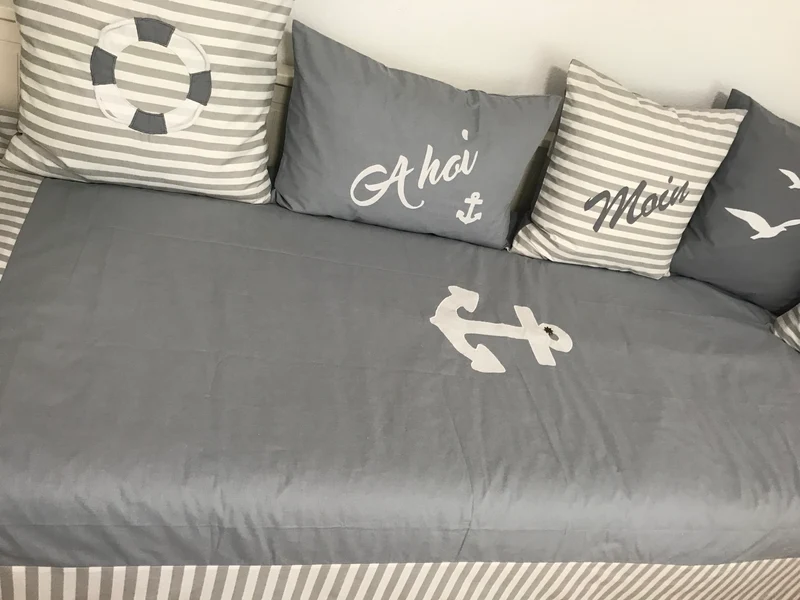 Maritime Patchwork Decke, Tagesdecke, Kinderdecke, Bettüberwurf 130cm x 200cm grau/weiß