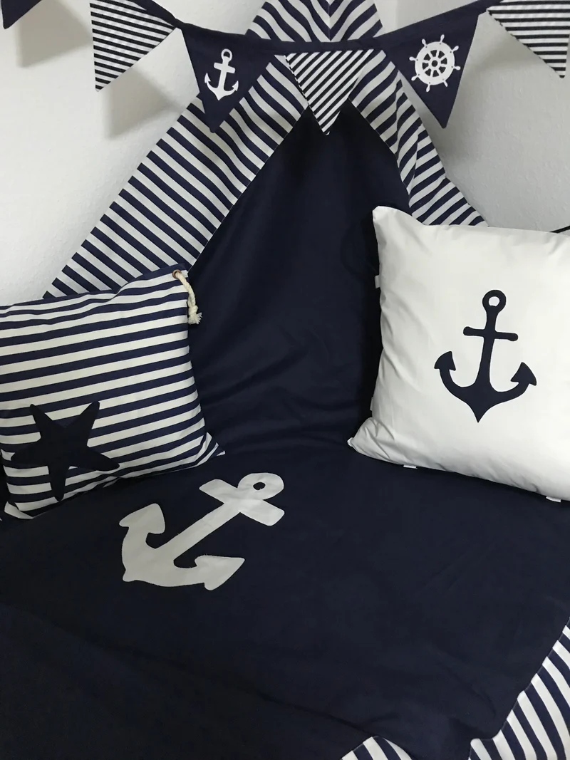 Maritime Patchwork Decke, Tagesdecke, Kinderdecke, Bettüberwurf 130cm x 200cm blau/weiß gestreift