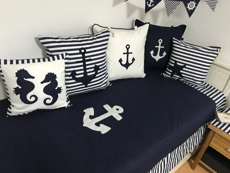 Maritime Patchwork Decke, Tagesdecke, Kinderdecke, Bettüberwurf 130cm x 200cm blau/weiß gestreift