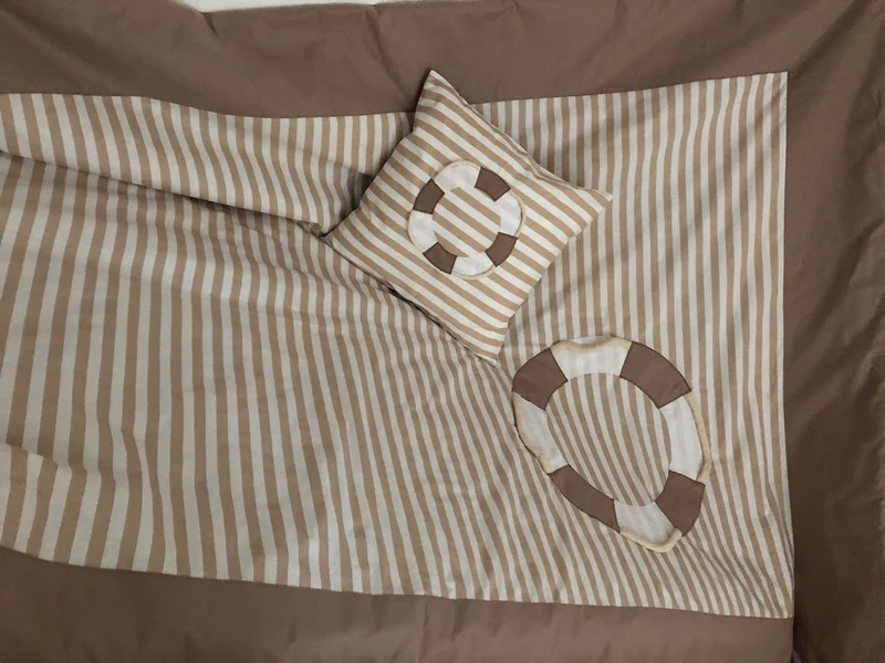 Maritime Patchwork Decke, Tagesdecke, Kinderdecke, Bettüberwurf 130cm x 200cm beige /weiß gestreift