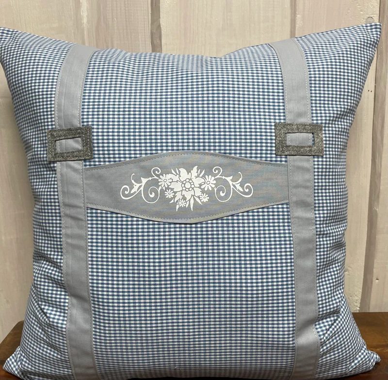 Landhausstil Kissenhülle * Kissenbezug * blau/grau kariertes Dekokissen * Hosenträger *