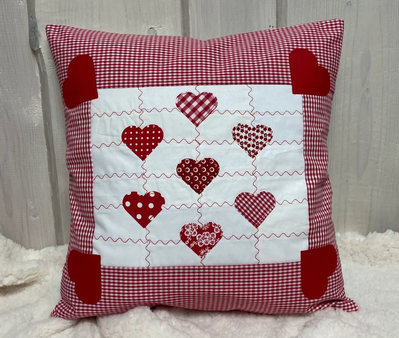 Patchwork Kissenhülle, Landhausstil Kissenbezug, rot/weiß 40x40cm.