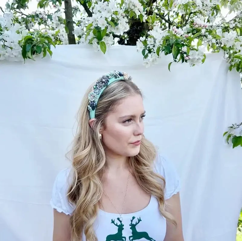edler Blumen Haarreifen in türkis