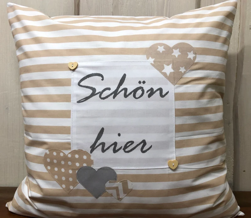 Landhausstil Kissenhülle * Kissenbezug * Dekokissen „ Schön hier „ beige/weiß gestreift