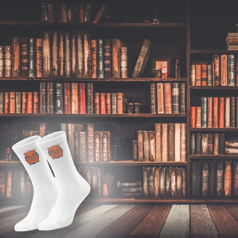 epicsocks Bücherträume Lesesessel Socken in 37-41 im Paar