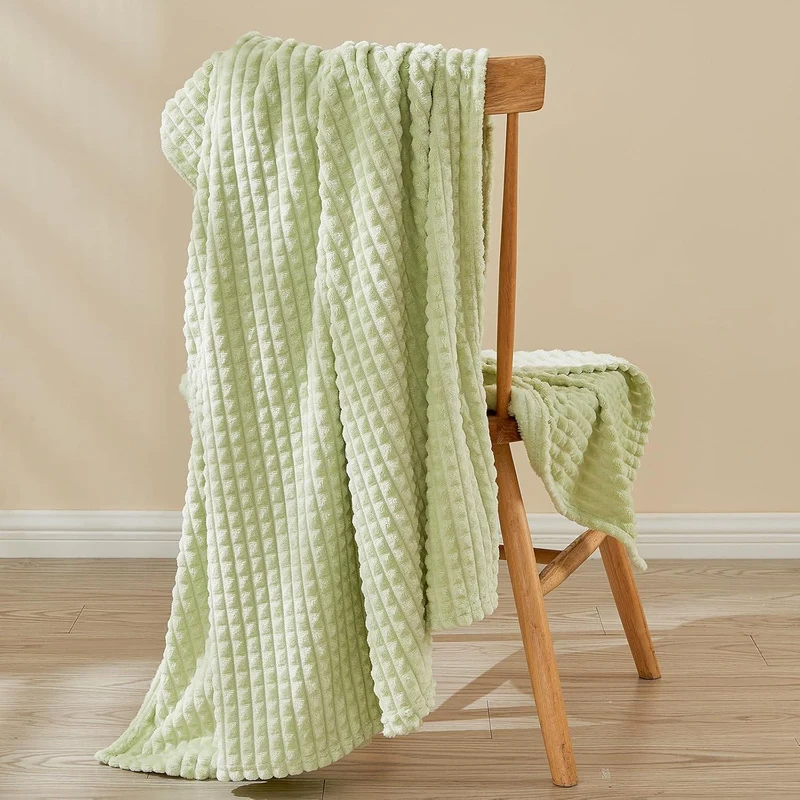 Kuscheldecke 3D-Touch Sherpa Flanell 150x200cm Avocado Grün