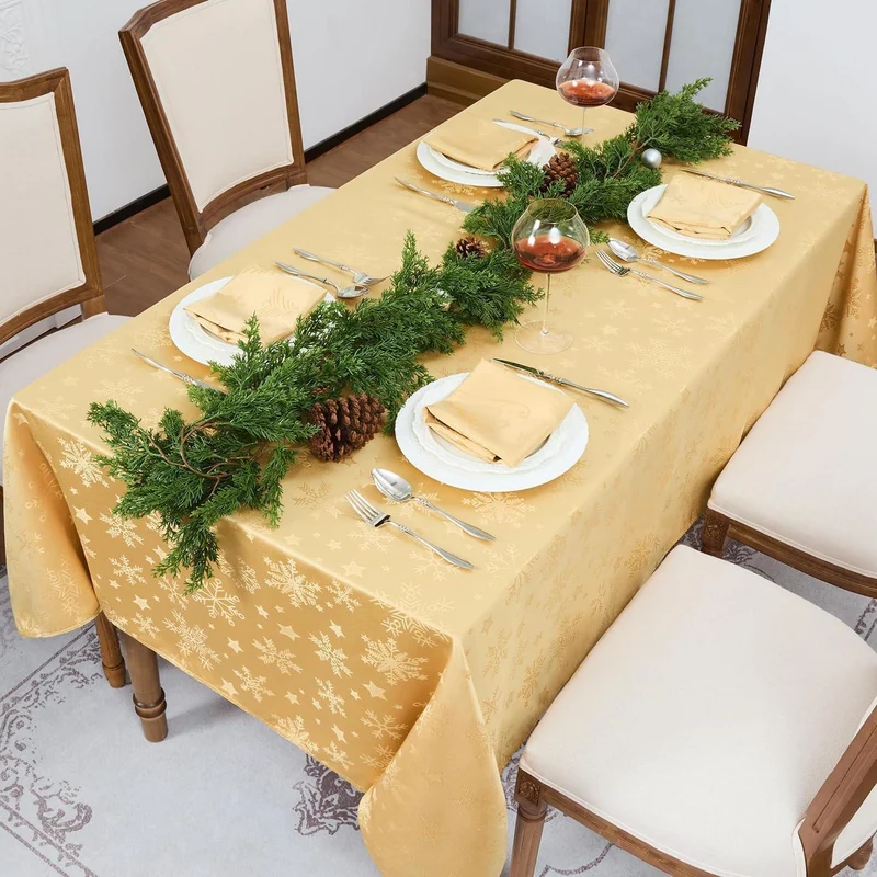 Romanische Weihnachts Tischdecke Gold 140x240 cm Schneeflocken & Sterne