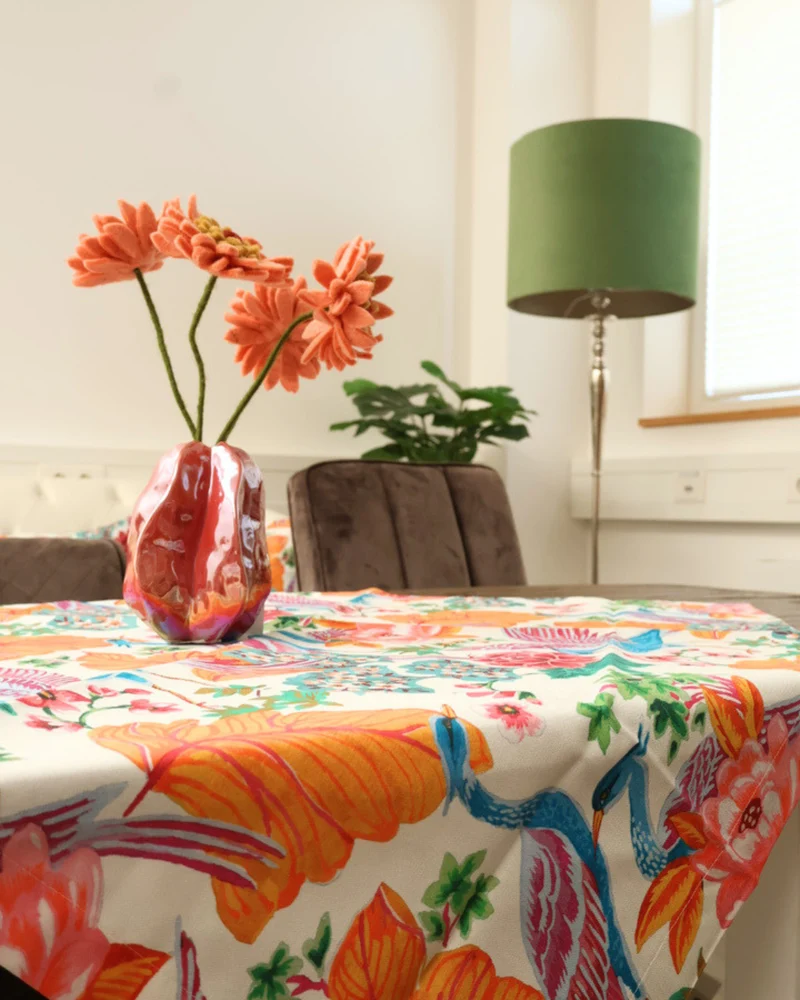 Kranich Mittel- & Tischdecke "Pai" von Sander