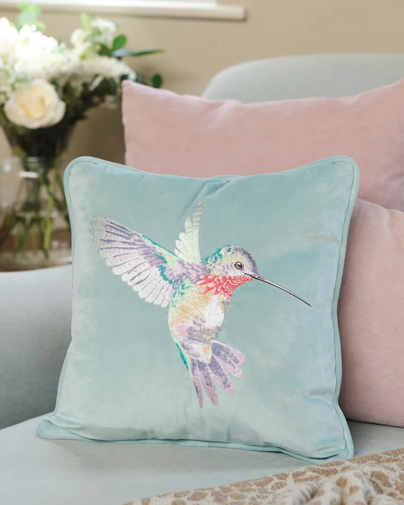 Kolibri Kissenbezug von Wrendale Designs