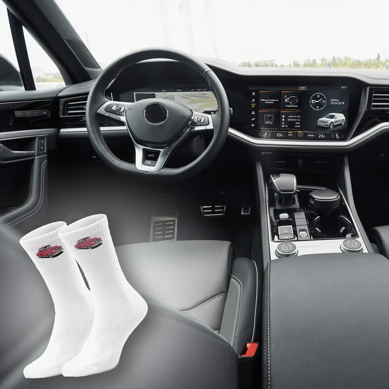 epicsocks Benzin im Blut Auto Oldtimer Socken in 37-41 im Paar